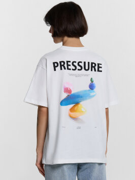 Футболка женская белая с принтом &quot;Pressure&quot; 112678
