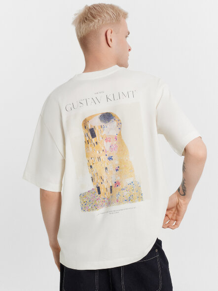 Футболка мужская кремовая с принтом и надписью &quot;Art u wear &quot; 111932 Mark Formelle оптом